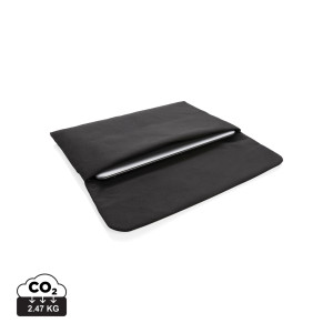 Magnetic closing 15.6" Laptop sleeve PVC free black